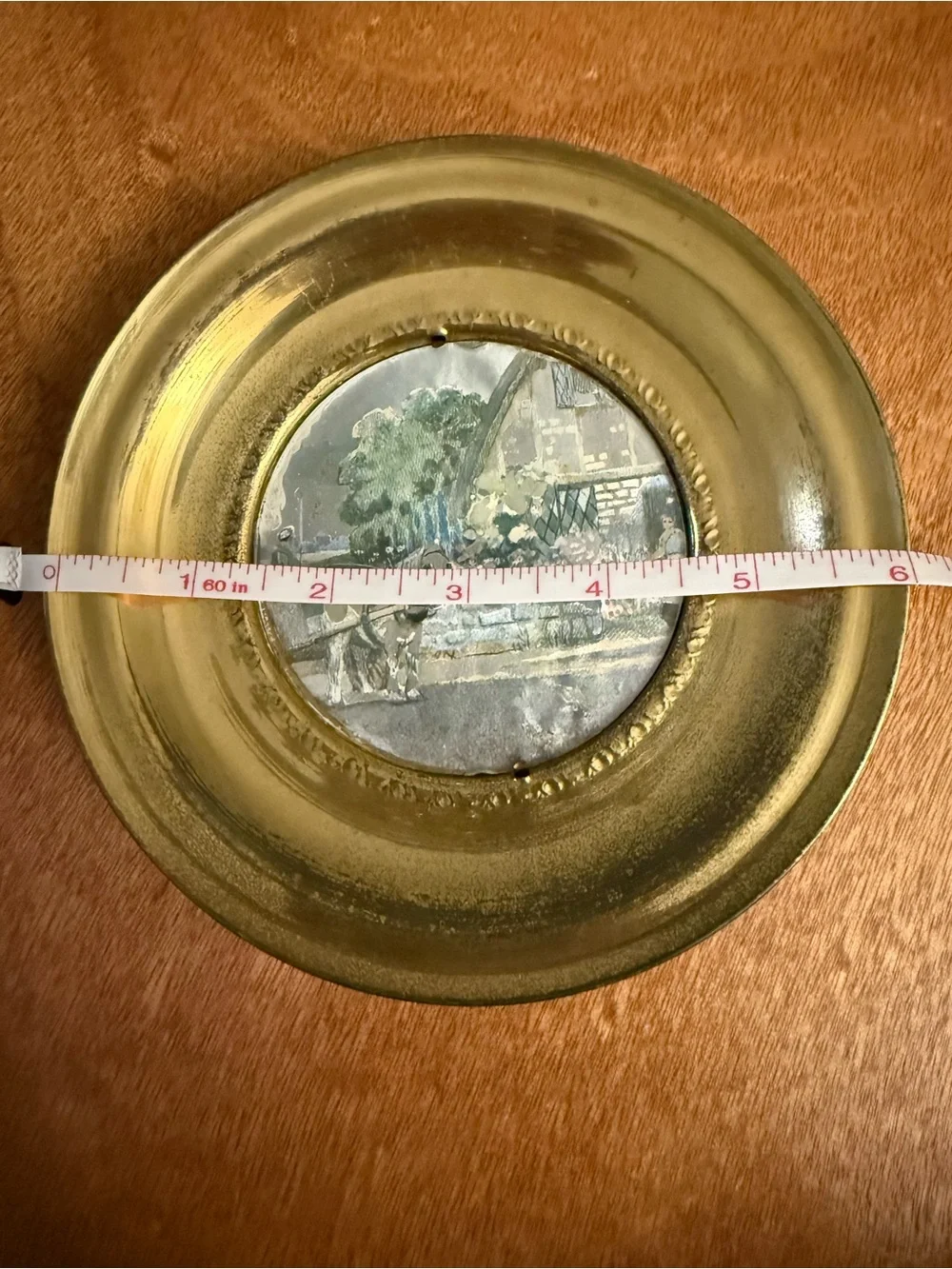 Vintage Picture Brass-Tone Round Wall Plaque with Scenic Insert Gold Toned OSP